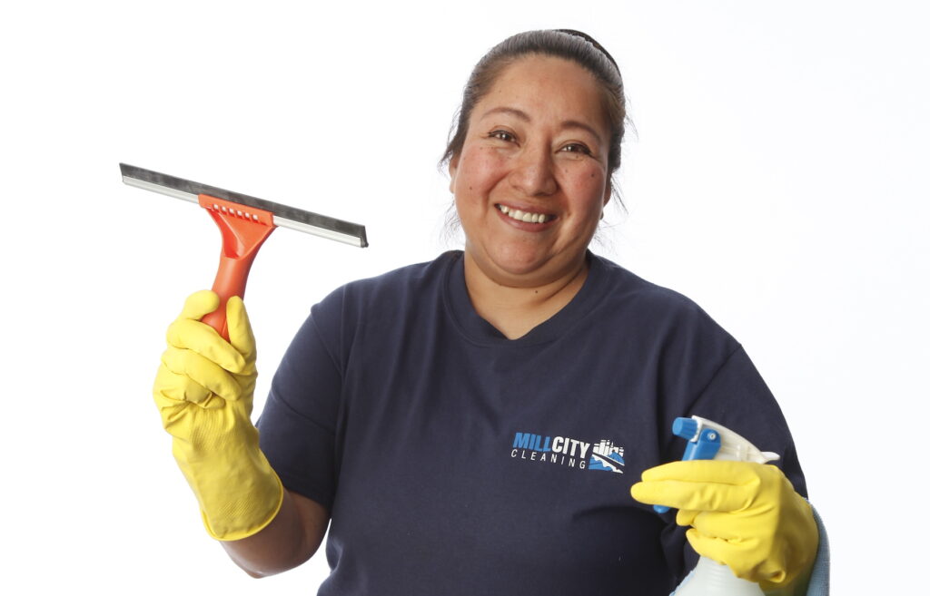 Why Hire a Residential Window Cleaning Expert | 8 Top Benefits 7 Professional window cleaning